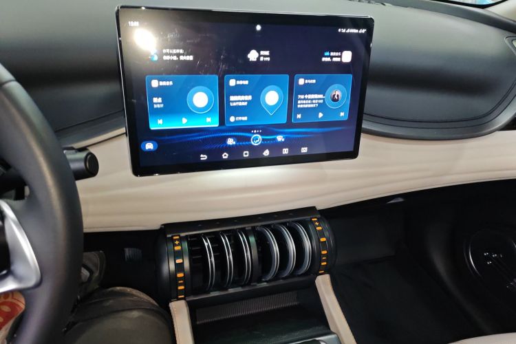 比亚迪 元PLUS 2023款 冠军版 430KM 超越型局部细节16