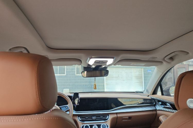 红旗H9 2020款 2.0T 智联旗享版中控内饰22