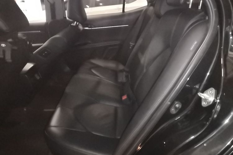 丰田 凯美瑞 2021款 2.0G 豪华版中控内饰21