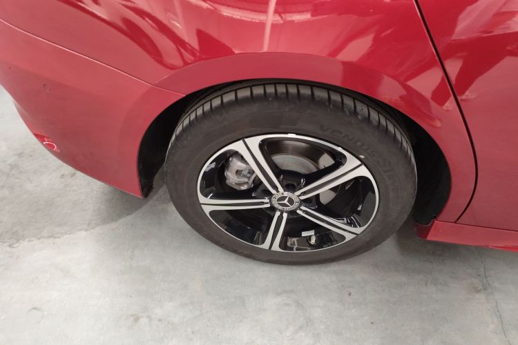 奔驰A级 2022款 改款三 A 200 L 运动轿车时尚型车身外观6008