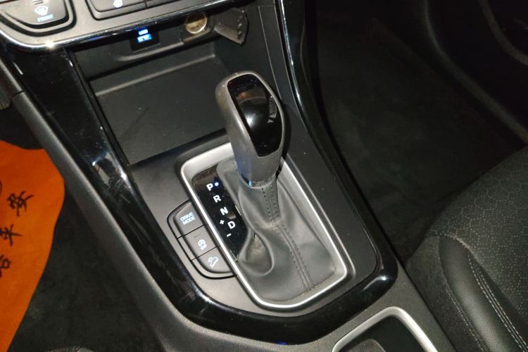 北京现代ix35 2019款 1.4T DCT两驱智勇·畅享版 国V中控内饰18