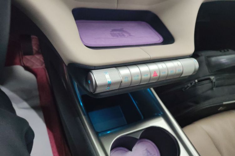 比亚迪 海豚 2024款 荣耀版 420km 时尚版中控内饰18