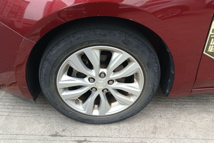 别克 英朗 2021款 改款 典范 1.5L 自动精英型车身外观6007