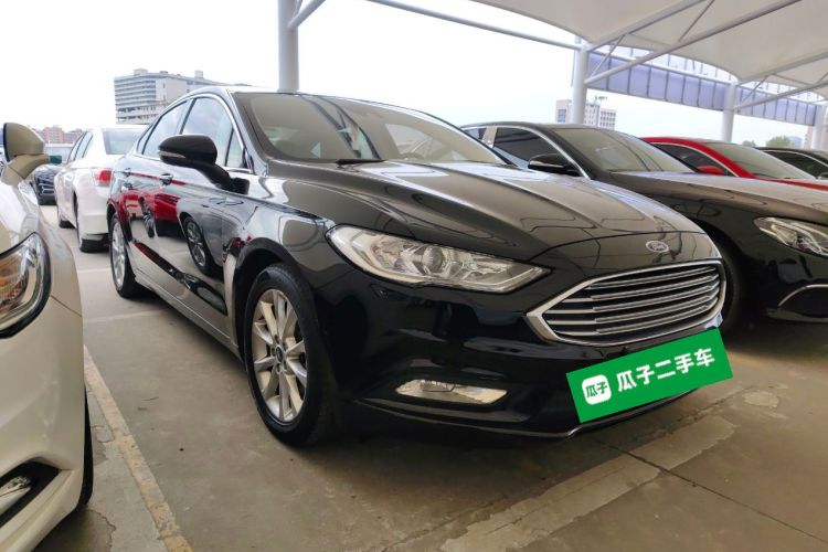 福特 蒙迪欧 2017款 EcoBoost 180 时尚型车身外观3