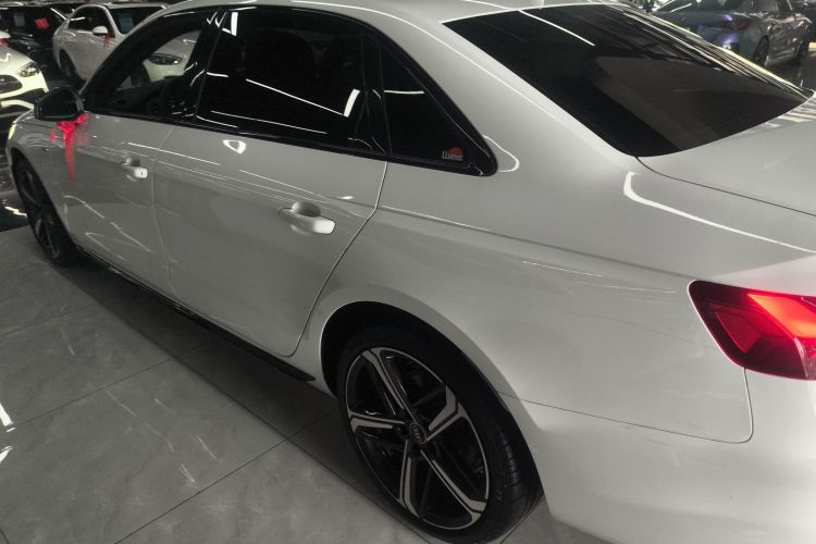 奥迪A4L 2024款 40 TFSI 豪华动感型车身外观6003