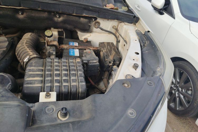 比速汽车 比速T5 2017款 1.5T 自动尊贵型机舱底盘26