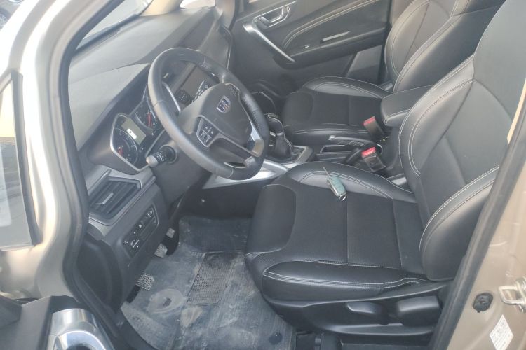 吉利汽车 远景X3 2017款 1.5L 手动尊贵型局部细节19