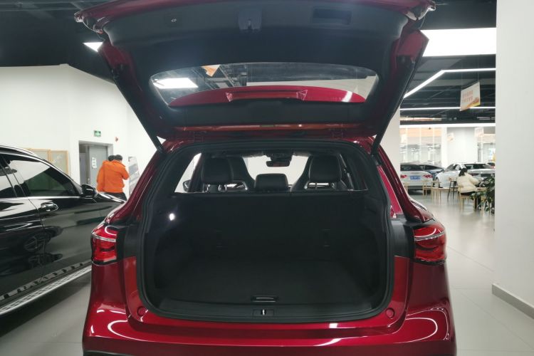 名爵HS 2019款 30T 自动两驱Trophy超能版 国VI机舱底盘23