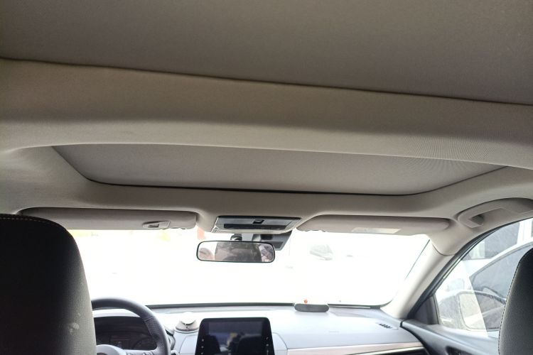 日产 天籁 2021款 2.0L XL 舒适版中控内饰22