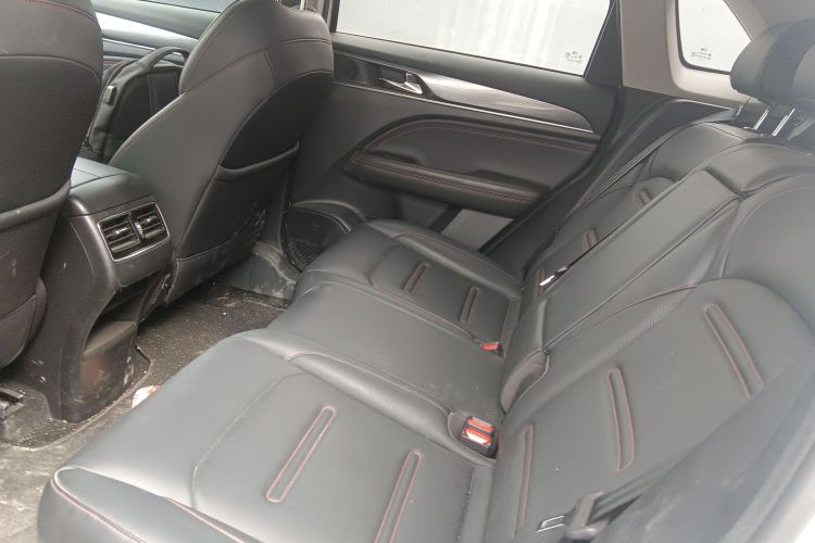 广汽传祺 传祺GS4 PLUS 2023款 390T 自动星云版中控内饰21