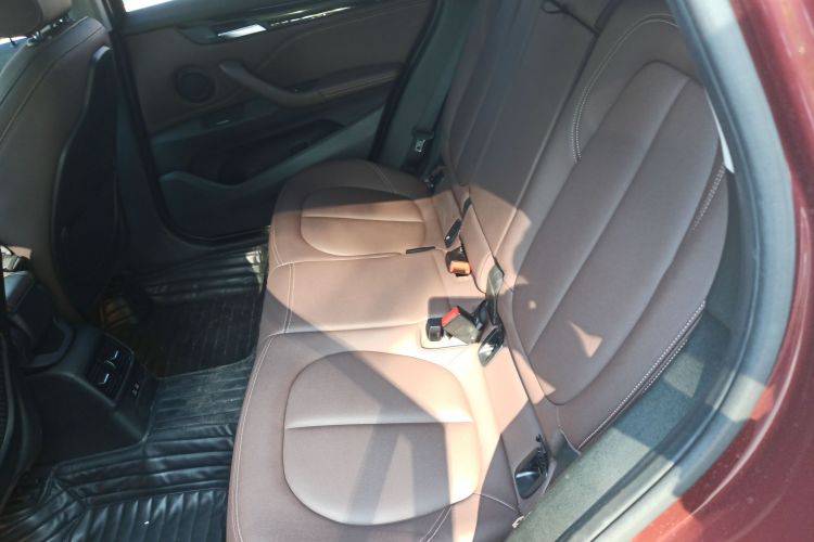 宝马X1 2020款 sDrive25Li 领先型中控内饰21