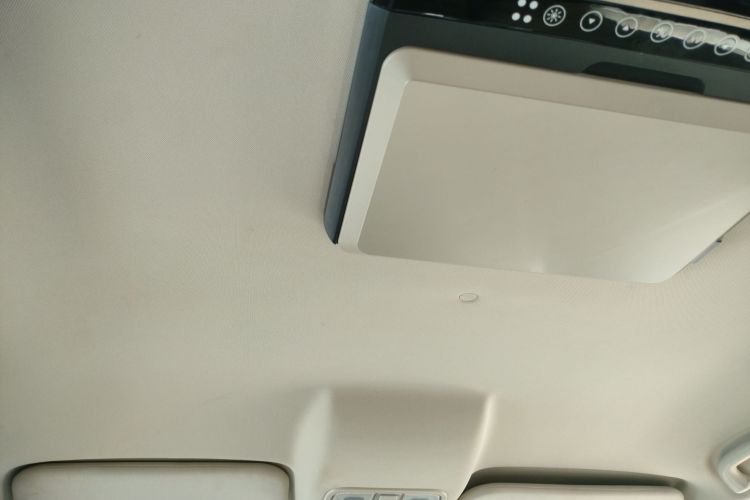 长安欧尚科尚 2022款 1.5T 自动商务型局部细节22