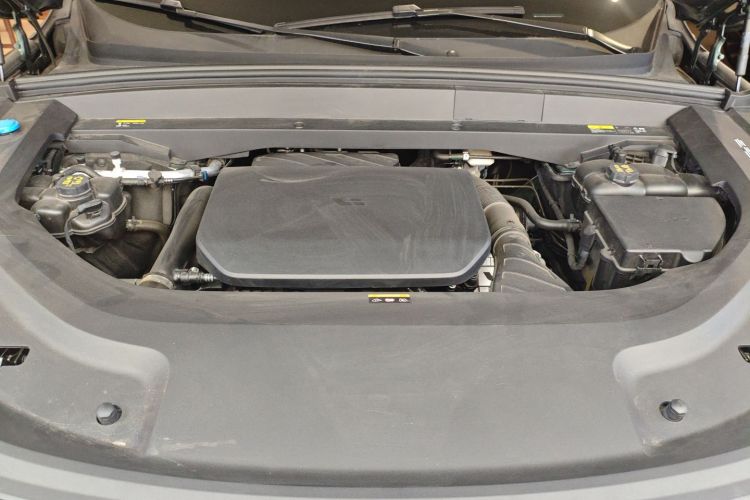 理想汽车 理想L9 2024款 Ultra局部细节24