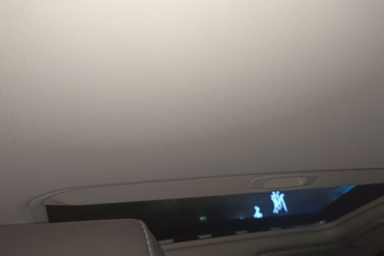 福特 福克斯 2017款 三厢 EcoBoost 180 自动精英型中控内饰22