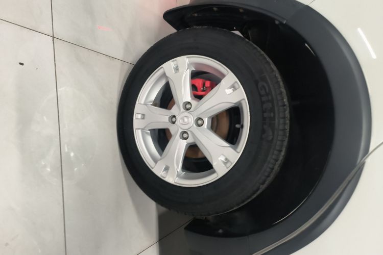 长城M4 2015款 1.5L AMT豪华型车身外观6008