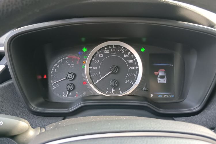 丰田 卡罗拉 2021款 1.2T S-CVT精英PLUS版局部细节14