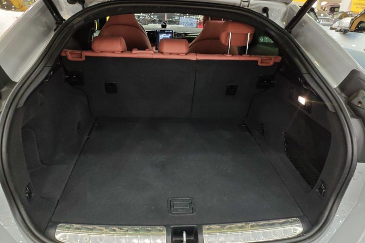 蔚来EC6 2020款 440KM 签名版机舱底盘23