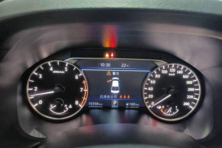 日产 天籁 2022款 2.0L XL-TLS 悦享版中控内饰14