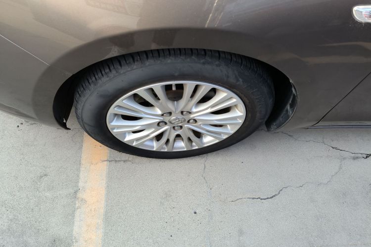 别克 英朗 2016款 15N 自动精英型车身外观6007