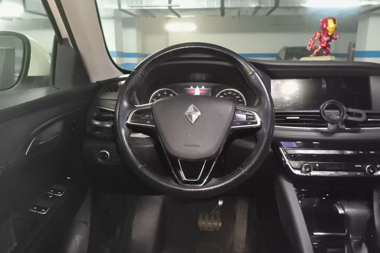 宝沃BX7 2016款 28T 四驱旗舰版 5座中控内饰13