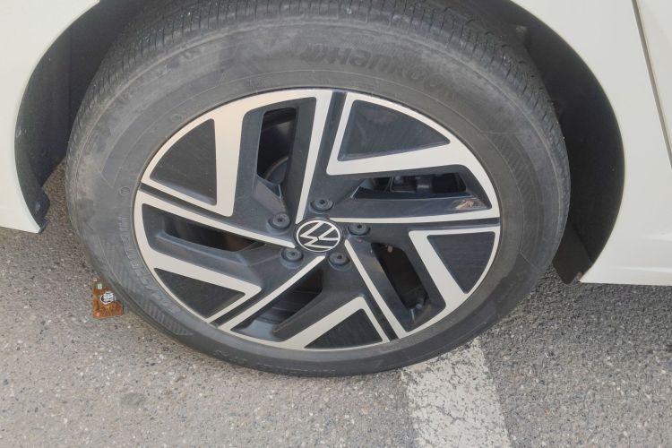 大众 速腾 2023款 300TSI DSG超越版车身外观6008