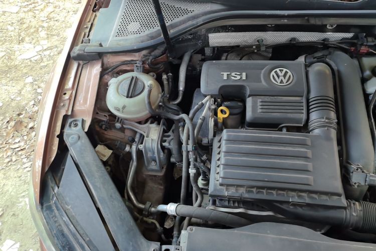 大众 凌渡 2015款 280TSI DSG舒适版局部细节9006