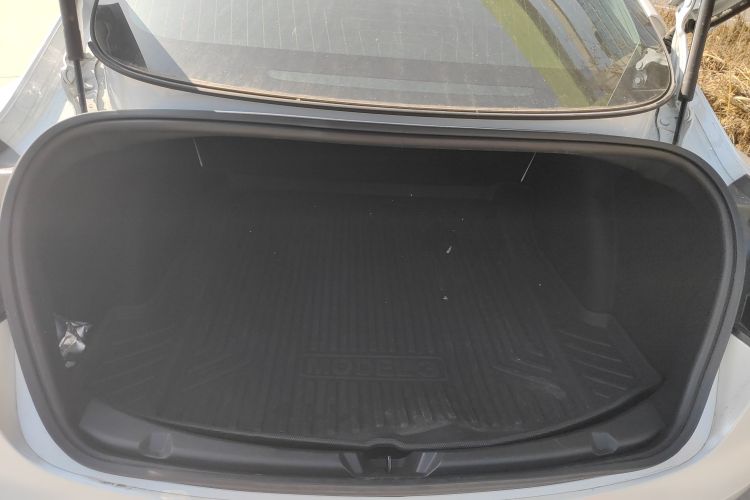 特斯拉 Model 3 2020款 长续航后轮驱动版机舱底盘23