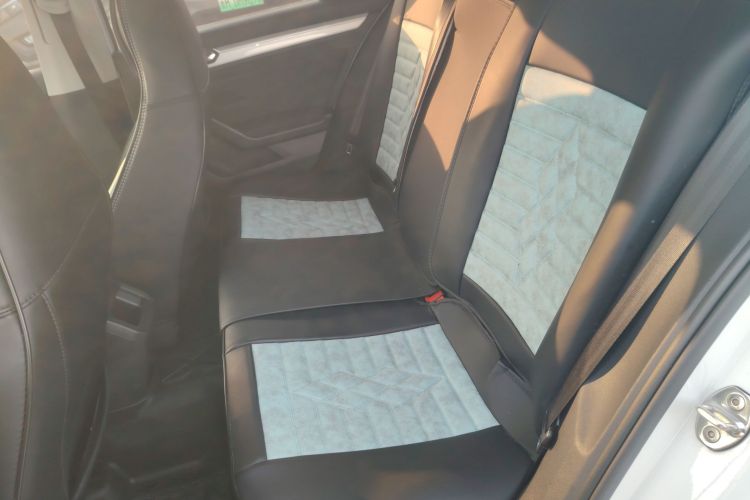 大众 凌渡 2021款 230TSI DSG风尚版中控内饰21