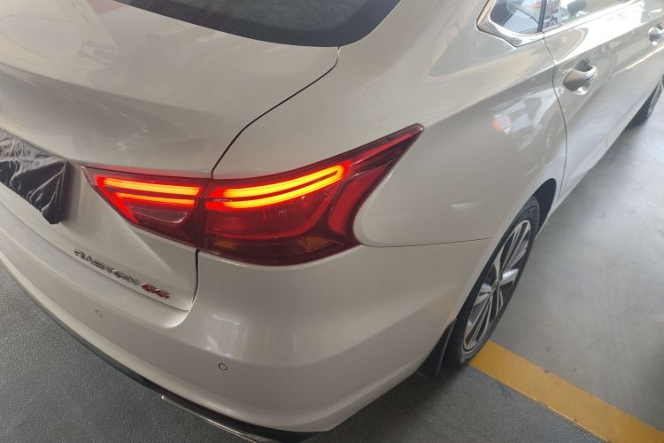 长安 锐程CC 2020款 1.5T 自动潮锐型车身外观9