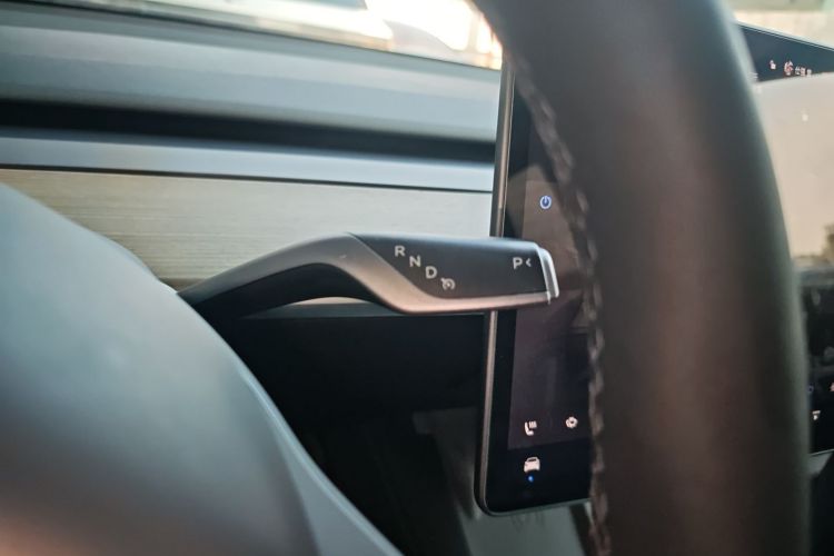 特斯拉 Model Y 2022款 改款 后轮驱动版局部细节18