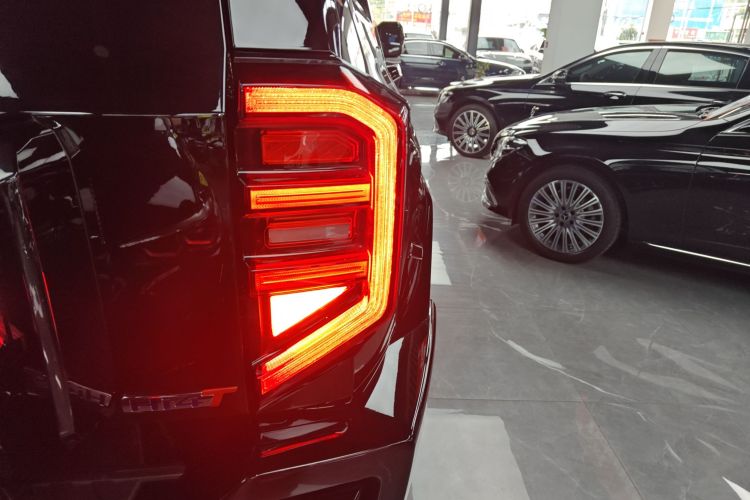 坦克400新能源 2024款 Hi4-T 越野版车身外观9