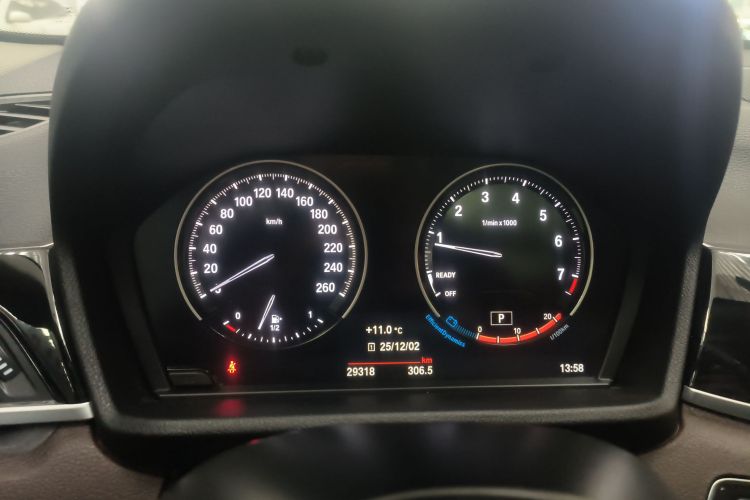 宝马X1 2022款 sDrive25Li 领先型中控内饰14