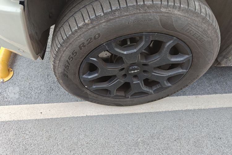 方程豹 豹5 2025款 云辇激光乾崑智驾版车身外观6007