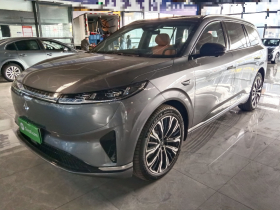 东风奕派 eπ008 2026款 五座增程超尊版