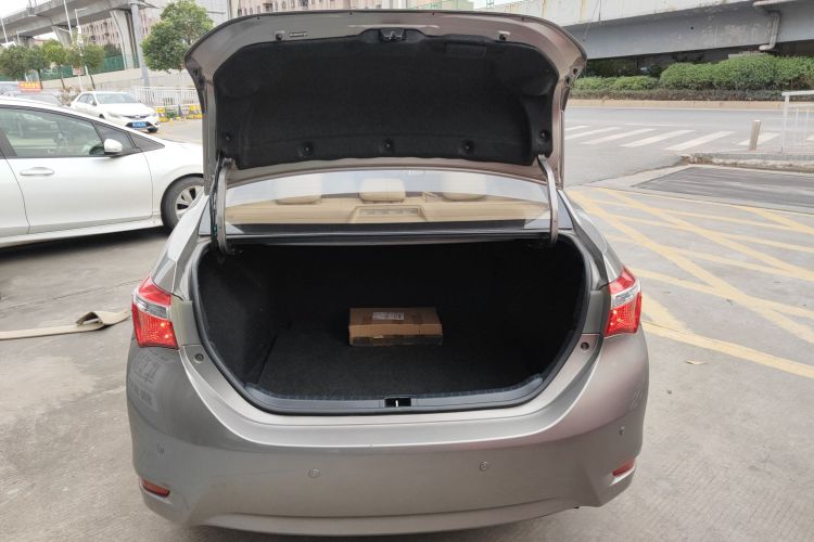 丰田 卡罗拉 2014款 1.6L CVT GL局部细节23