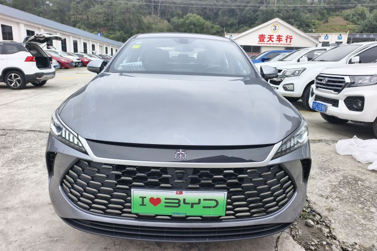 比亚迪 秦PLUS 2025款 DM-i 智驾版 55KM领先型车身外观6001