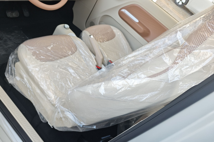 五菱汽车 宏光MINIEV 2024款 第三代 215km 青春版局部细节19