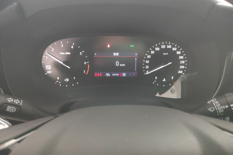 别克 昂科旗 2020款 28T 四驱尊贵型局部细节14