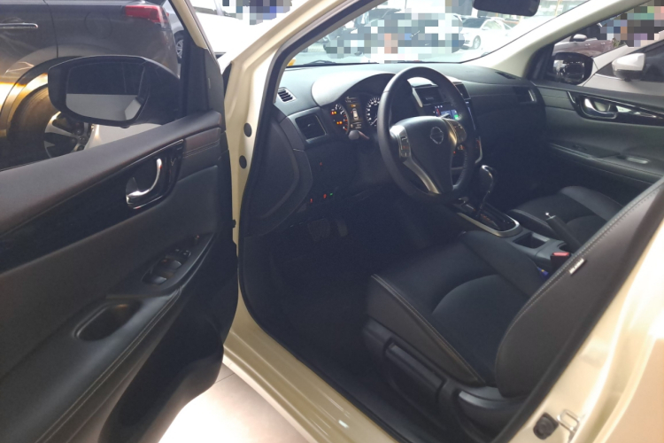 日产 骐达TIIDA 2021款 1.6L CVT智行版中控内饰20