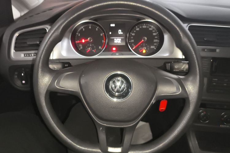 大众 高尔夫 2016款 1.6L 手动时尚型局部细节13