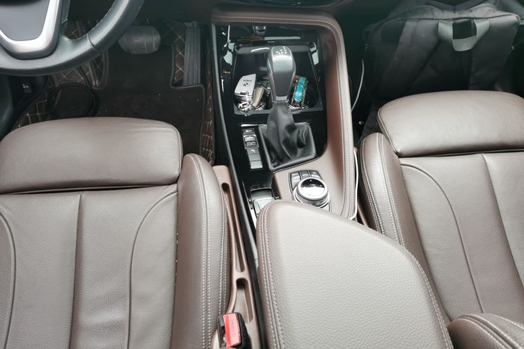 宝马X1 2016款 sDrive20Li 豪华型局部细节18