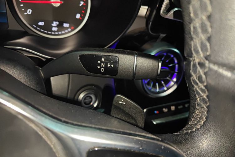 奔驰GLC 2020款 GLC 260 L 4MATIC 动感型局部细节18