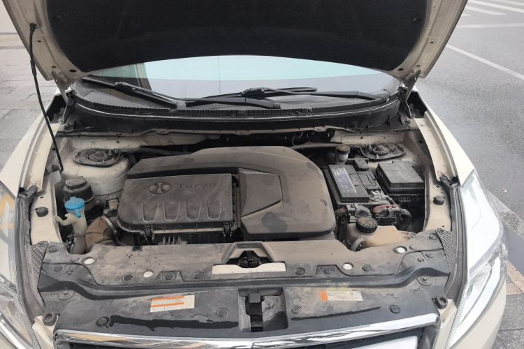 北京汽车 绅宝X65 2015款 2.0T 自动精英型机舱底盘24