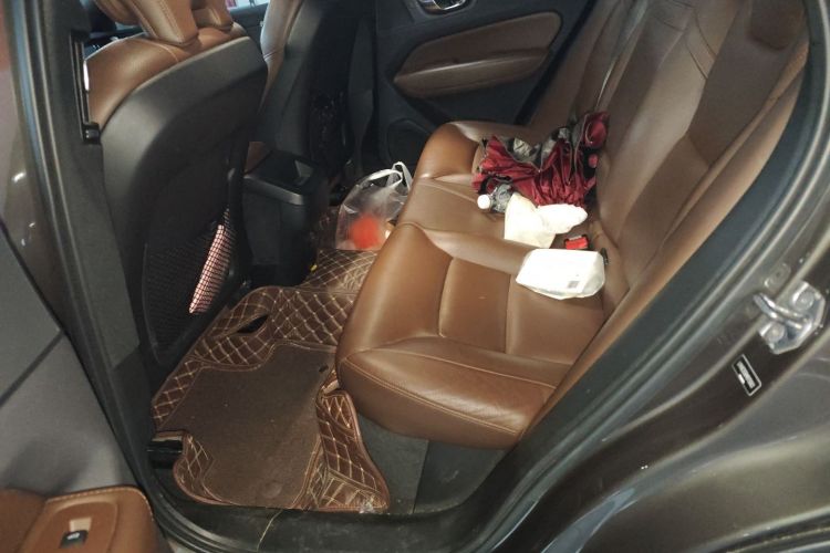 沃尔沃XC60 2021款 T5 四驱智逸豪华版中控内饰21