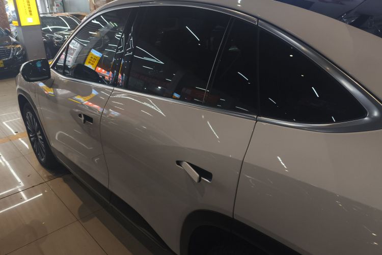 蔚来EC6 2020款 430KM 运动版车身外观4