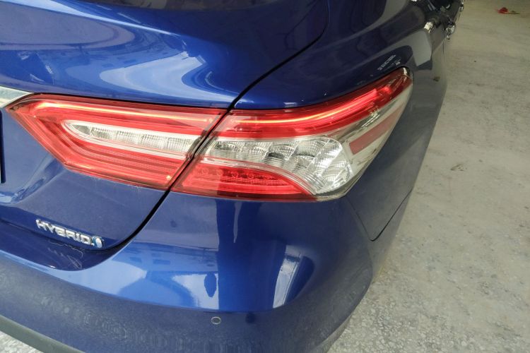 丰田 凯美瑞 2021款 双擎 2.5HG 豪华版车身外观6006