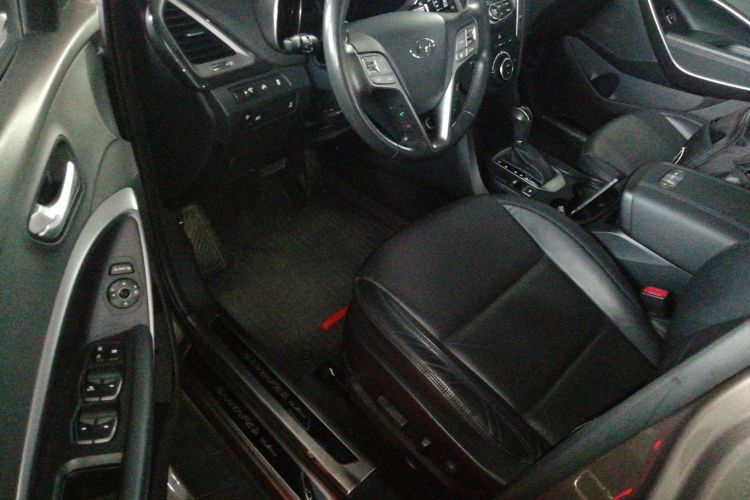 现代 胜达 2015款 2.0T 自动四驱智能型 5座中控内饰7003