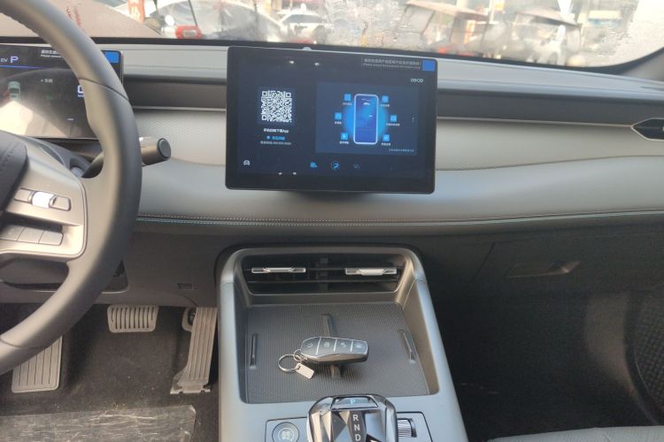 比亚迪 秦PLUS 2025款 DM-i 智驾版 55KM领先型中控内饰16