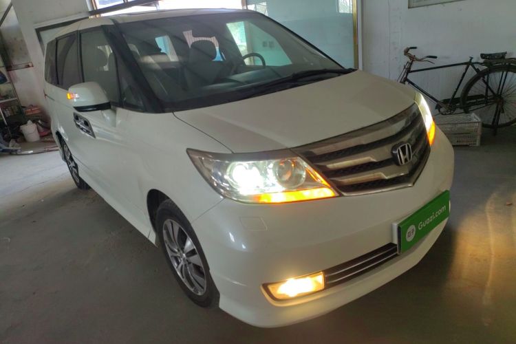 本田 艾力绅 2015款 2.4L VTi-S尊贵版车身外观3