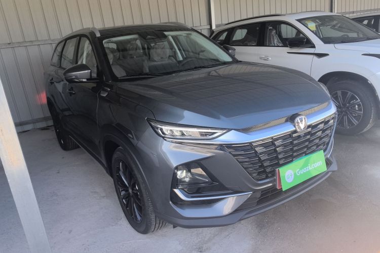 长安CS75 2026款 PRO 1.5T DCT 尊享型 7座车身外观3